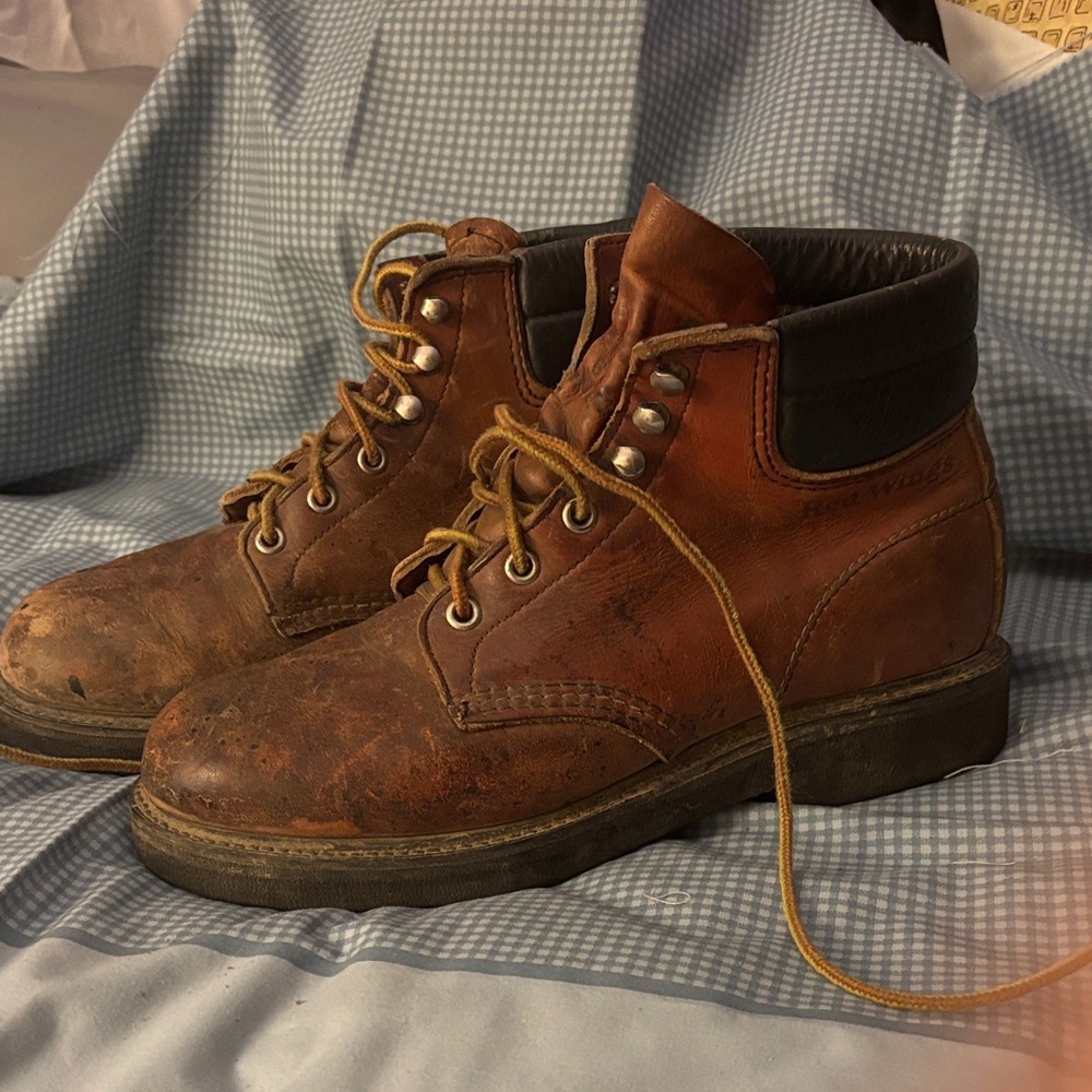 Vintage Red wings women’s  Leather women’s  8B super soul safety steal toe